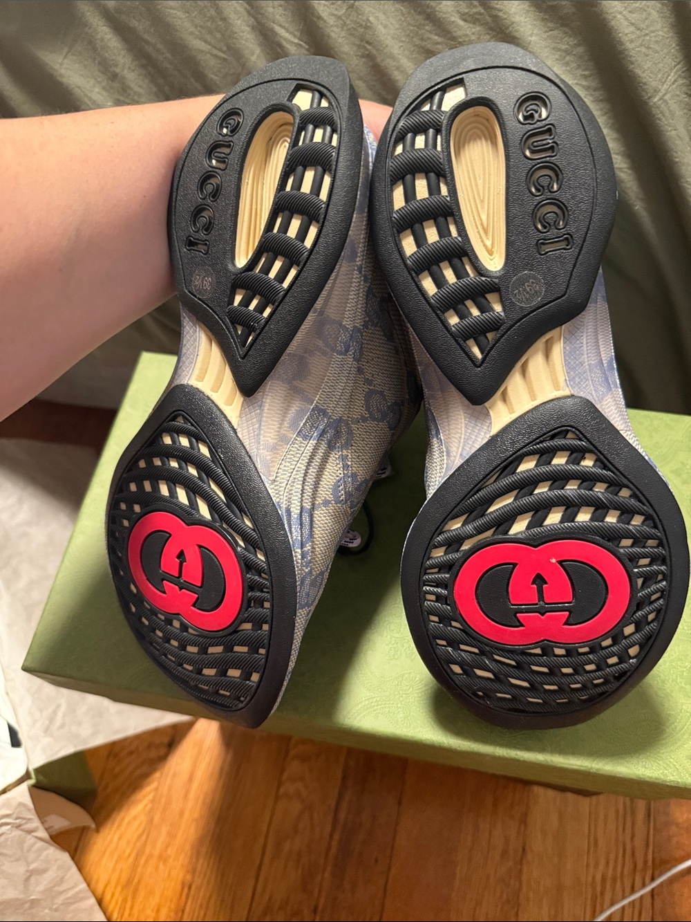 Gucci Ultralight Monogram Sneaker - Picture 5 of 8
